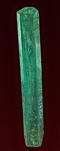 Beryl
Adams Hiddenite and Emerald Mine, Alexander Co., North Carolina, USA
7.4 x 1.0 cm (Author: am mizunaka)