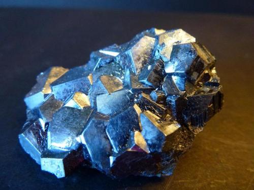 Galena
Mina Huanzala, Huallanca, Dos de Mayo, Huanuco, Perú
5 x 4 cm. (Autor: javier ruiz martin)