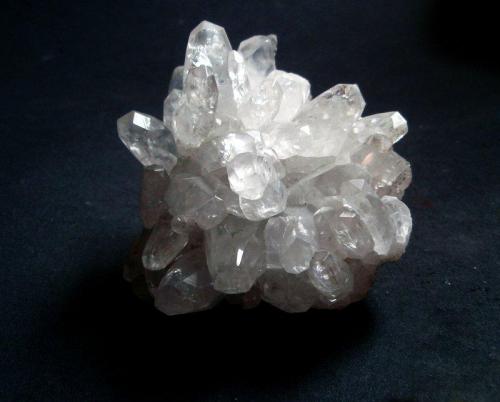 Calcite
Pallaflat Mine, Bigrigg, Cumbria, England, UK
Group af calcite crystals, typically 20-25mm (Author: ian jones)