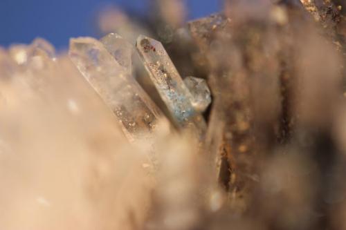 Quartz, Hematite, Papagoite
Messina Mine, Limpopo, South Africa
8.6 x 4.7 cm (Author: Don Lum)