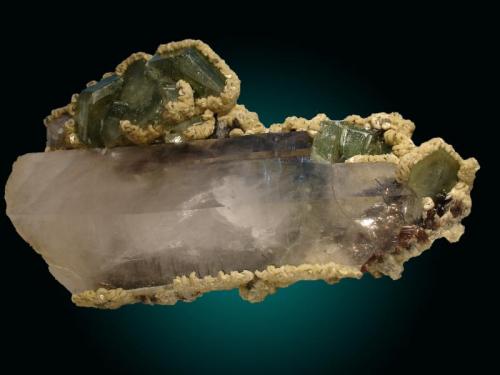 Fluorapatito, cuarzo, turmalina
Minas da Panasqueira, Aldeia de São Francisco de Assis, Covilhã, Castelo Branco, Centro, Portugal
14x7cm, cristales de apatito hasta 3.5cm (Autor: Raul Vancouver)