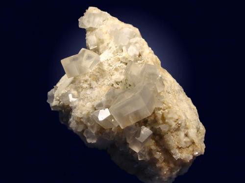 Dolomita
Cantera Azcarate, Eugui, Esteríbar, Navarra, España
22x12cm, cristales hasta 3cm (Autor: Raul Vancouver)