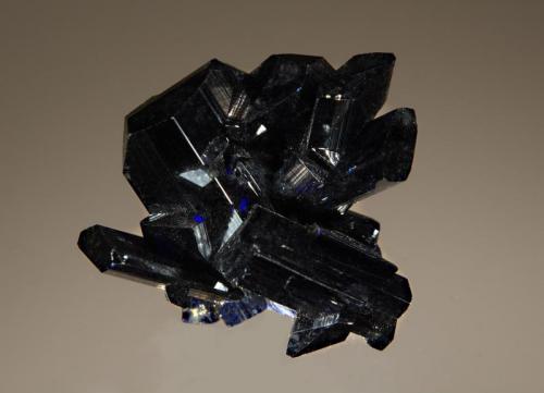 Azurite
Pit #11, Touissit, Oujda-Angad Province, Oriental Region, Morocco
2.5 x 2.5 cm. (Author: crosstimber)