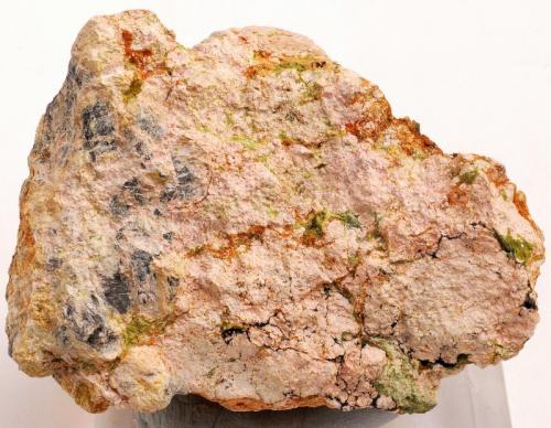 Annabergita cobaltífera y Nepouita -
Aït Ahmane - Bou Azzer - Tazenakht - Ouarzazate - Souss/Massa/Drâa - Marruecos -
5,1 x 4,4 x 3,8 cm (Autor: Martí Rafel)
