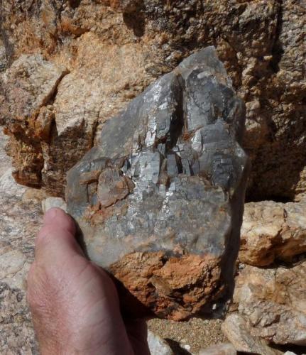 Piece of smoky quartz left behind at above site. (Author: Pierre Joubert)