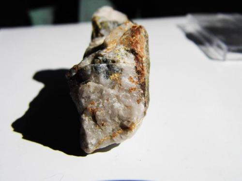 Gold on Quartz
Wright Hardgrave Mine, Kirkland Lake, Ontario, Canada
5cmx6cm
same rock another side (Author: derrick)