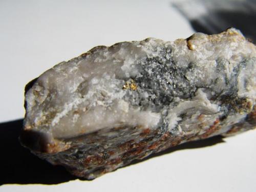 Gold on Quartz
Wright Hardgrave Mine, Kirkland Lake, Ontario, Canada
5cmx6cm
same rock different side (Author: derrick)