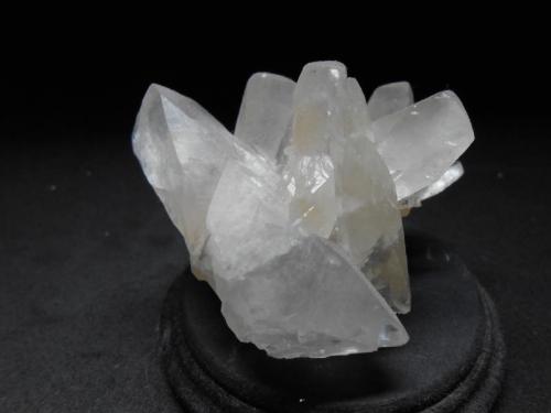 Calcite
Francisco I. Madero Mine, Municipality of Zacatecas, Zacatecas, Mexico
5.4 cm x 3.7 cm x 4 cm (Author: Williams Antonio)