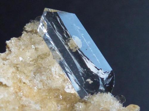 Yeso<br />Alabaster quarries, Fuentes de Ebro, Delimitación Comarcal de Zaragoza, Zaragoza, Aragon, Spain<br />Cristal de 1,7 cm.<br /> (Autor: javier ruiz martin)