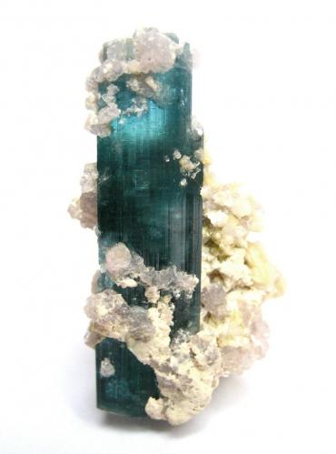 Elbaite, lepidolite
Piauí valley, Taquaral, Itinga, Jequitinhonha valley, Minas Gerais, Brazil
Specimen height 4 cm (Author: Tobi)