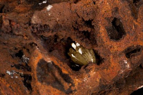 Adamita
Mina Ojuela, Mapimí, Durango, México
8x7 cm
Detalle de la anterior (Autor: victor chaul chamut)