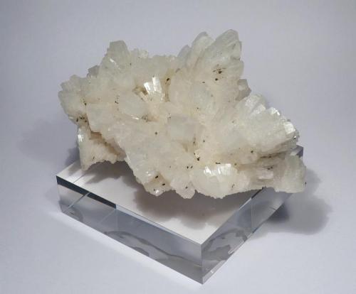 Barite
Settlingstones Mine, Fourstones, Tyne Valley, Northumberland, England, UK
size 10 x 7.5 cm
 (Author: Leon Hupperichs)