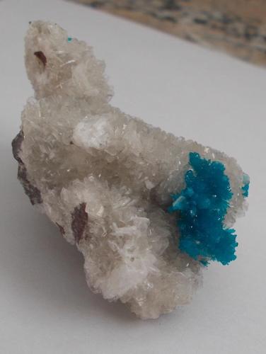 Cavansita
Poonah, India
Grupo de cristales de Cavansita: 2,5cm x 1,5cm (Autor: srm13151)