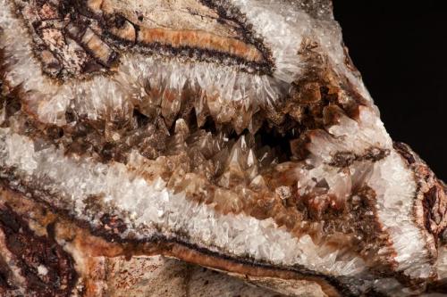 Calcita
Cerro de Torrecillas, Yerbaníz, Durango, México
27x17 cm
Detalle de la anterior (Autor: victor chaul chamut)