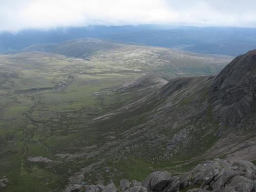 View looking south from the eastern cliffs of Ben a’ Bhuird, towards where I left my car, about 10 miles (16km) distant. It was still there when I got back a few days later. (Author: Mike Wood)