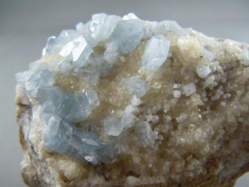 Celestite
Knobly Mountain, Mineral Co., West Virginia, USA
8.1cm x 5.4cm.
Close up (Author: Jordi Fabre)
