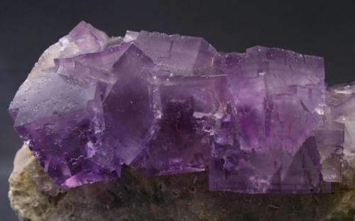Fluorite
Berbes, Berbes Mining area, Ribadesella, Asturias, Spain
Largest crystal is 4 x 4 cm

Needs the depth of field increasing (Author: James)