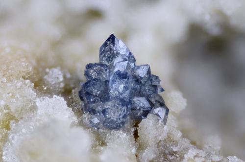 Escorodita
Mina María Josefa, Rodalquilar, Níjar, Almería, Andalucía, España.
Campo de visión 4 mm. (Autor: Juan Miguel)