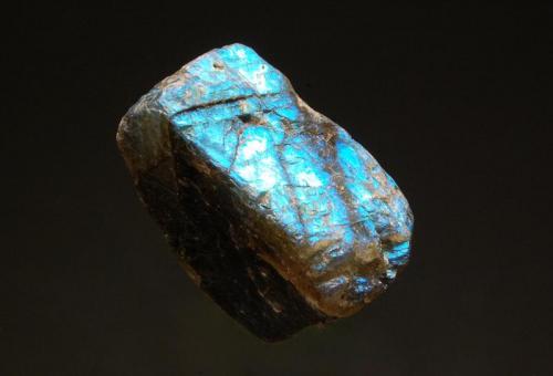 Anorthite variety labradorite
Antsohamamy Quarry, Ianapera, Benenitra Dist., Tulear Prov., Madagascar
4.0 x 4.9 cm
A sample of labradorite that exhibits a bright blue schiller effect. (Author: crosstimber)