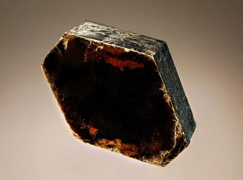Phlogopite
Benato Phlogopite mines, Benato-Toby Commune, Betroka District, Anosy Region, Tuléar Province, Madagascar
4.5 x 5.4 cm
A thick pseudohexagonal phlogopite crystal. (Author: crosstimber)