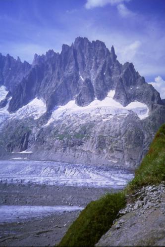 Just one more photo then - from the path down from the Courvercle Hut to the Mer de Glace, looking across to the ’Chamonix Aiguilles’.
Photo scanned from slide. (Author: Mike Wood)