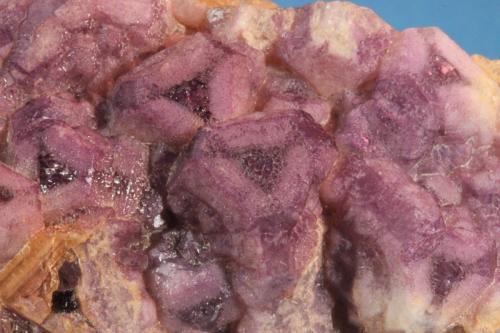 Fluorite
Tounfit, Boumia, Khenifra Province, Meknes-Tafilalet Region, Morocco
19 x 6 x 4 cm (Author: Don Lum)