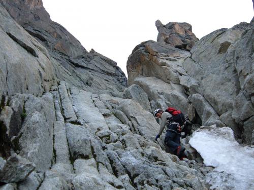 Scrambling up the steep gully which leads to the ’crystal cave’. (Author: Mike Wood)