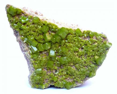 Pyromorphite
Tanzfleck, Freihung, Grafenwöhr, Upper Palatinate, Bavaria, Germany
5,5 x 4 cm
Collection & Photo: Tobias Martin (Author: Tobi)