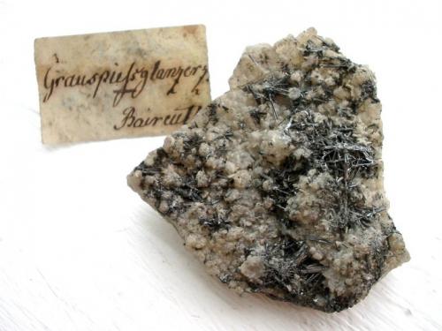 Stibnite, quartz
Brandholz-Goldkronach, Fichtelgebirge, Bavaria, Germany
6 x 5 cm (Author: Andreas Gerstenberg)