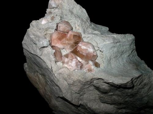 Celestine
Alvensleben quarry, Rüdersdorf, Brandenburg, Germany
Largest crystal: 2 cm (Author: Andreas Gerstenberg)