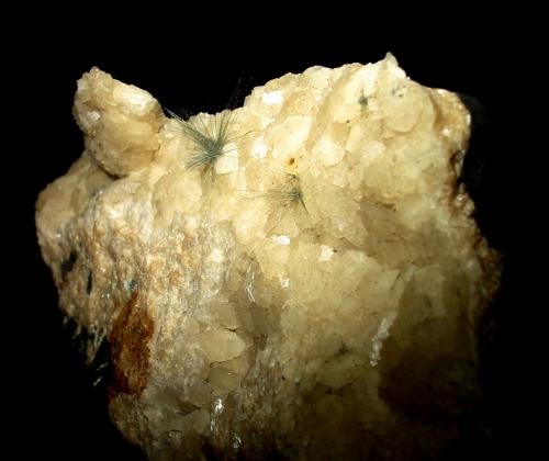 Millerite, Dolomite
Reden shaft, Schiffweiler, Saarland, Germany
Picture width: 7 cm (Author: Andreas Gerstenberg)