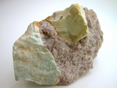 Amazonite
Hilbersdorf quarry, Königshain, Görlitz, Upper Lusatia, Saxony, Germany
8,5 x 6 cm (Author: Andreas Gerstenberg)