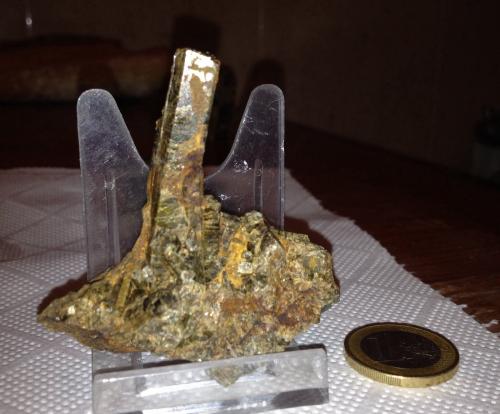 Vesubiana<br />Sanxenxo, Comarca O Salnés, Pontevedra, Galicia / Galiza, España<br />5 cm el cristal más grande<br /> (Autor: ximocompany)