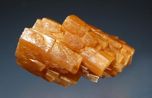 Pyromorphite
Friedrichssegen Mine, Frücht, Bad Ems Dist., Rhineland-Palatinate, Germany
2.5 x 3.5 cm
A stacked group of slightly offset, light brown pyromorphite crystals. (Author: crosstimber)