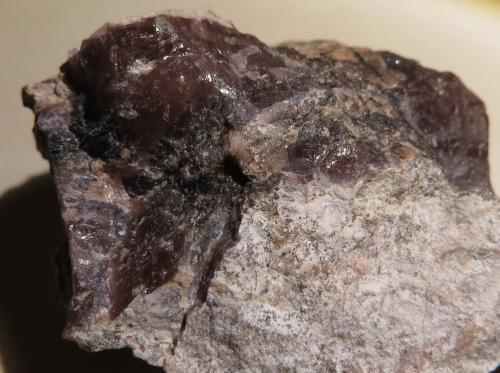 Thalenite-(Y), Tengerite-(Y)
Åskagens kvartsbrott, Värmland, Sweden
FoV: 3 x 3 cm
A silicate and a carbonate of Yttrium.

the site: http://www.mindat.org/loc-10006.html (Author: kakov)