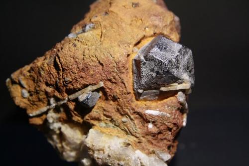 Galena<br />Galena's mine, Vegacervera, Comarca Ribera del Torío, León, Castile and León, Spain<br />Cristal de 27mm<br /> (Autor: minero1968)