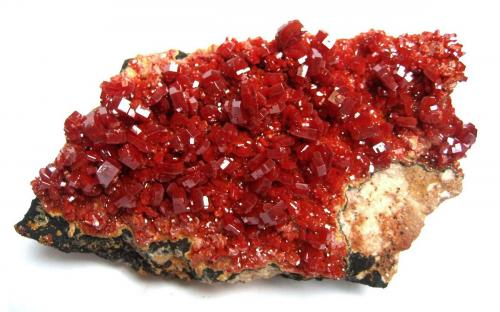 Vanadinite
Mibladen Mining District, Midelt, Khénifra Province, Meknès-Tafilalet Region, Morocco
Specimen size 12 cm, largest crystal 8 mm (Author: Tobi)