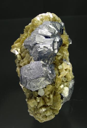Galena on Siderite
Neudorf, Harzgerode, Harz, Saxony-Anhalt, Germany
Specimen size: 6.5 × 4.8 × 2.8 cm
Main crystal size: 1.8 × 1.2 cm
Photo: Reference Specimens (Author: Jordi Fabre)