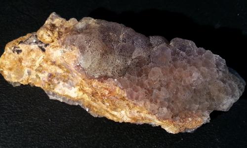 Fluorita
Pedrera Balmaña - Taverner, Carretera Gi-681 Km 8,2 Tossa de Mar, La Selva, Gerona, Cataluña, España.
7 x 3 x 2 cm (Autor: Javier Rodriguez)