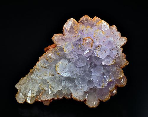 Quartz (var amethyst), Siderite
La Sirena Mine, Guanajuato, Mexico
4.9 x 3.3 cm (Author: am mizunaka)