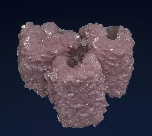 Rhodochrosite, Barite
Wessels Mine, Hotazel, Kalahari manganese field, Northern Cape Province, South Africa
4.1 x 3.4 cm
Rhodochrosite coating barite. (Author: am mizunaka)