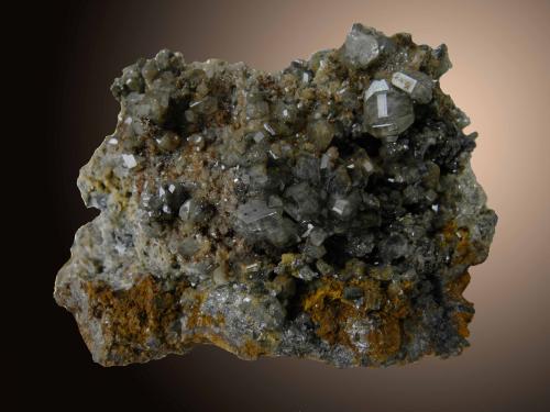 Cerusita
Mina Ojuela, Mapimí, Durango, México
14.0 cm. X 8.0 cm. X 7.0 cm.
Buen tamaño de cristales. (Autor: jesus salinas)