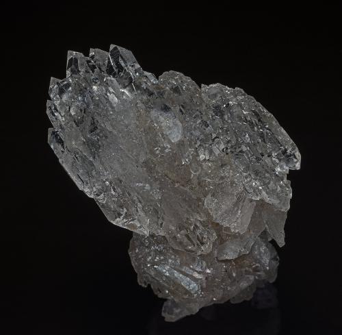 Quartz
Mendon, Rutland County, Vermont, USA
5.8 x 3.5 cm (Author: am mizunaka)