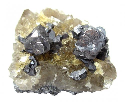 Galena on fluorite
Beihilfe Mine, Halsbrücke, Freiberg District, Erzgebirge, Saxony, Germany
Specimen size 5 cm (Author: Tobi)