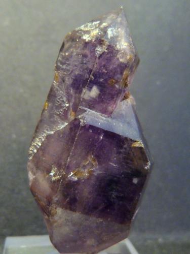 Cuarzo (variedad amatista)
Okhajanda, Namibia
2,5 x 5 x 2,5 cm. (Autor: Felipe Abolafia)