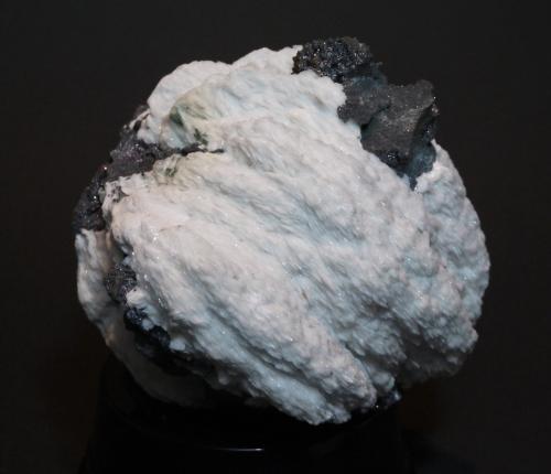 Barite, Sphalerite
Les Malines District, Saint-Laurent-le-Minier, Gard, Langedoc-Rousillon, France
13 x 12 cm (Author: Don Lum)