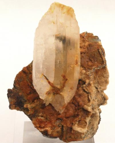 Yeso -
Cantera Tomasa - La Unión - Sierra de Cartagena - Murcia - España -
9,6 x 7,3 x 3,3 cm (Autor: Martí Rafel)