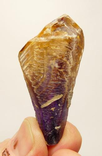 Quartz variety amethyst.
Brandberg Area, Erongo, Namibia
53 x 29 x 20 mm
Same as above. (Author: Pierre Joubert)