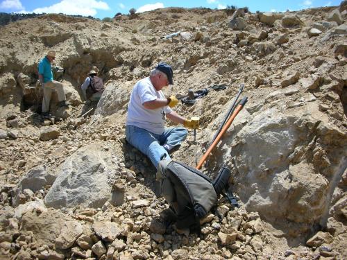 Ken Roberts working a pocket. (Author: Tony L. Potucek)