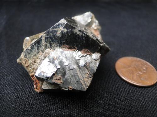 Arsenopirita<br />Tocadulomo Mine, Birón, Santa Rosa Canton, El Oro Province, Ecuador<br />4 cm x 2.5 cm x 5 cm<br /> (Autor: L Alejandro FG)